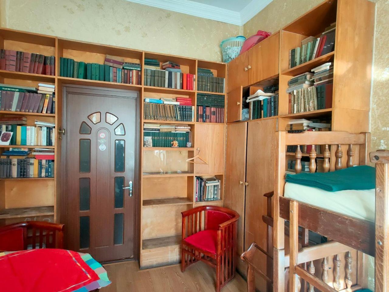 Guest House Irina Tbilisi Buitenkant foto