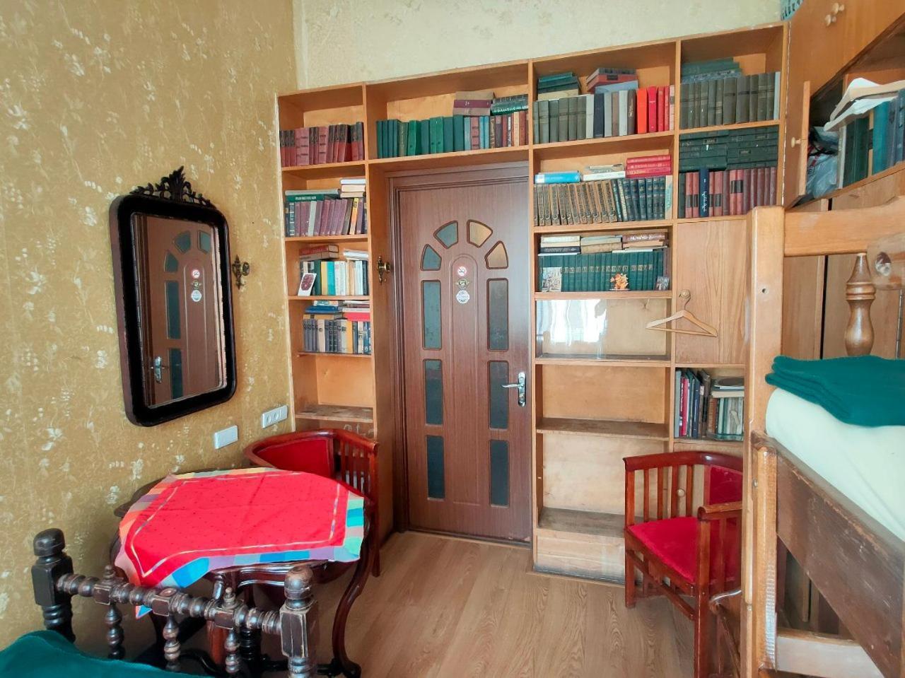Guest House Irina Tbilisi Buitenkant foto