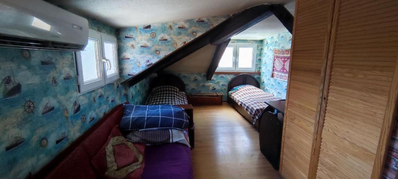 Guest House Irina Tbilisi Buitenkant foto
