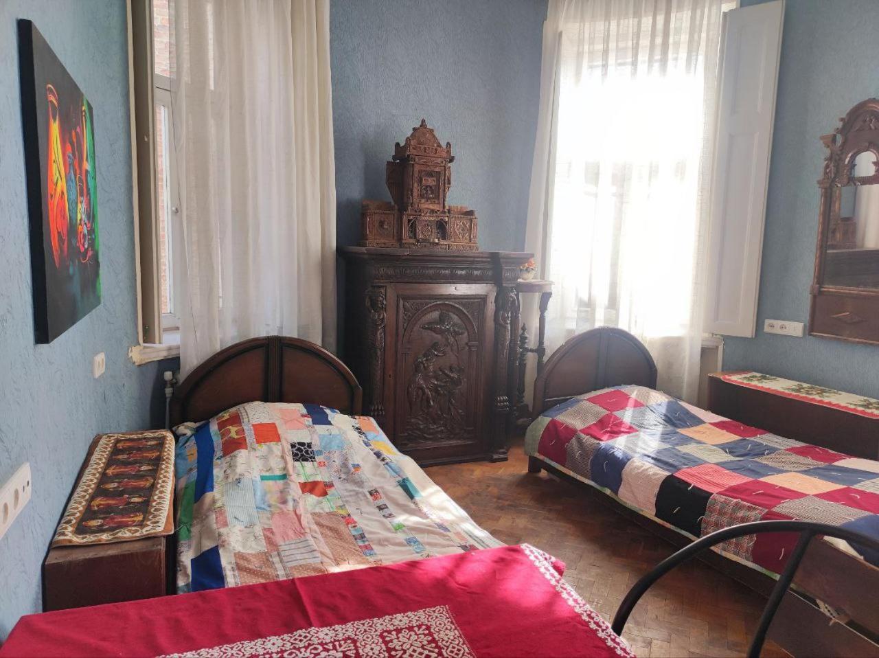 Guest House Irina Tbilisi Buitenkant foto