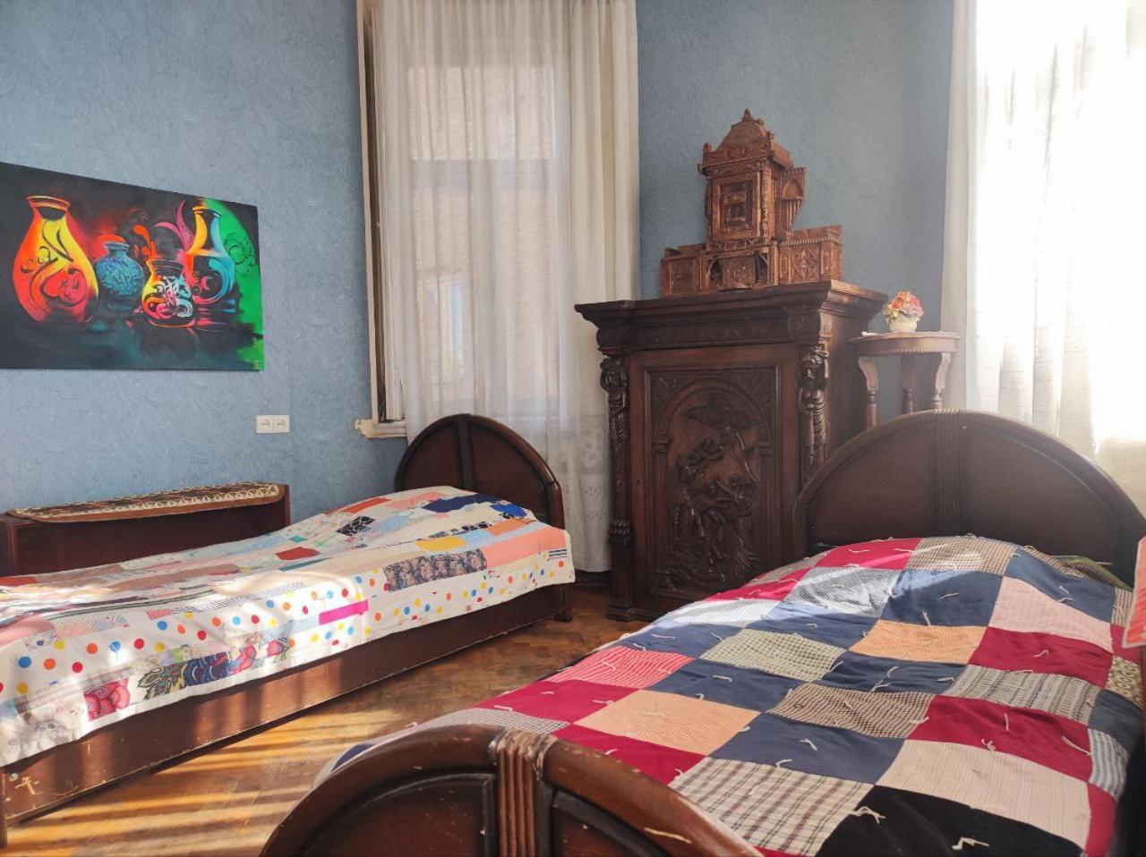 Guest House Irina Tbilisi Buitenkant foto