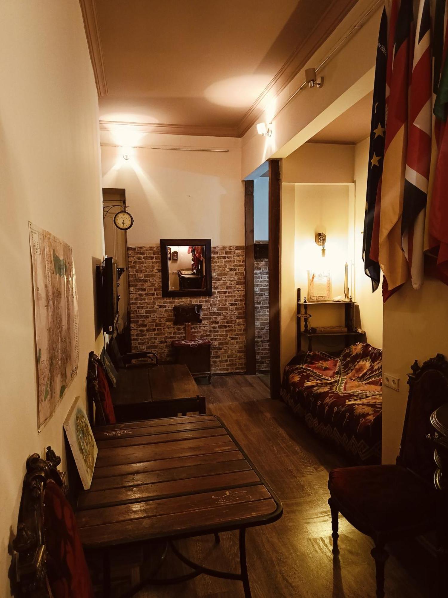 Guest House Irina Tbilisi Buitenkant foto