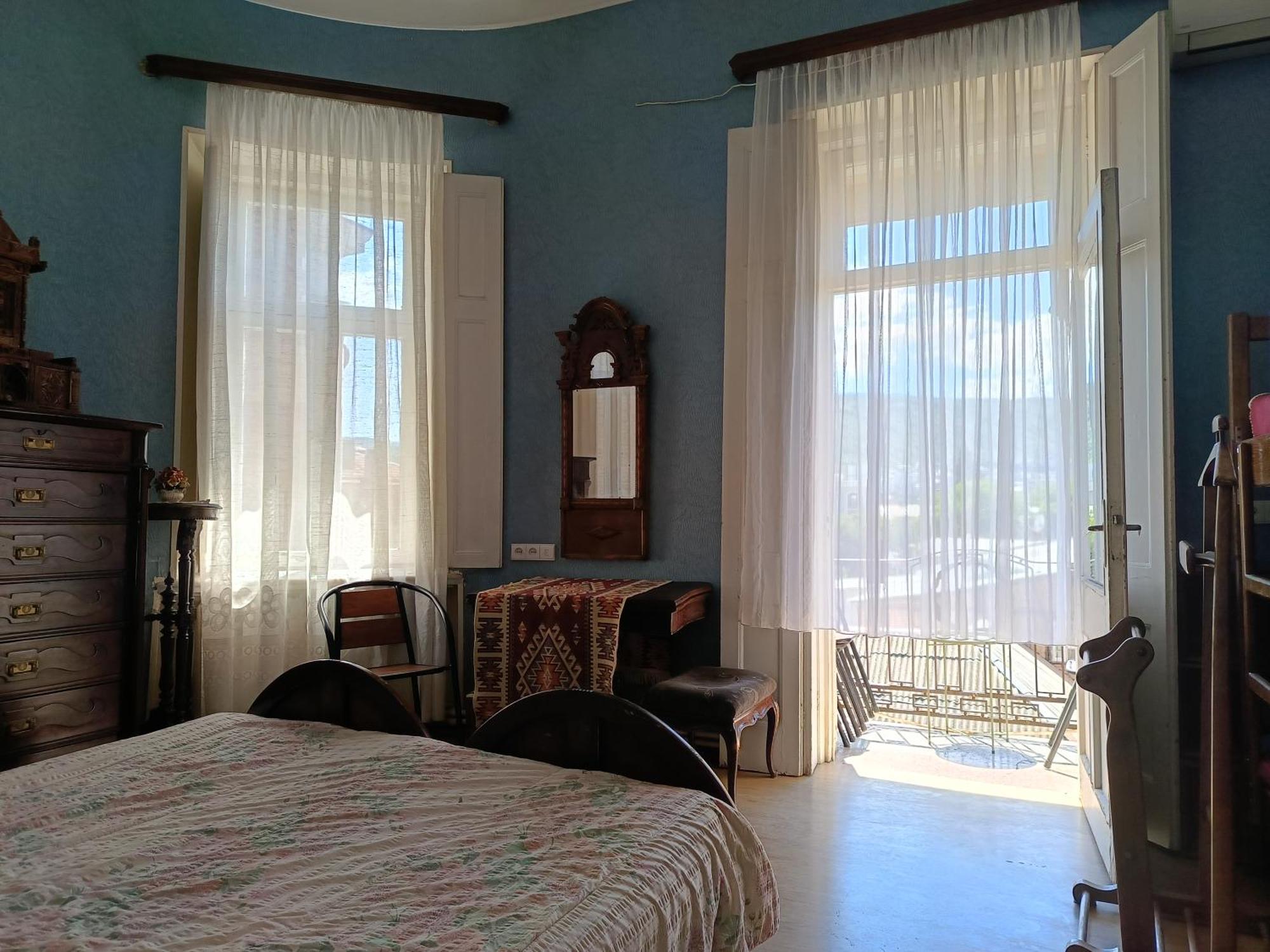 Guest House Irina Tbilisi Buitenkant foto