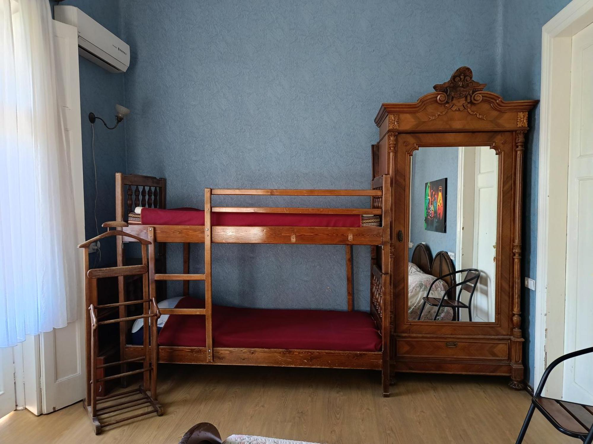 Guest House Irina Tbilisi Buitenkant foto