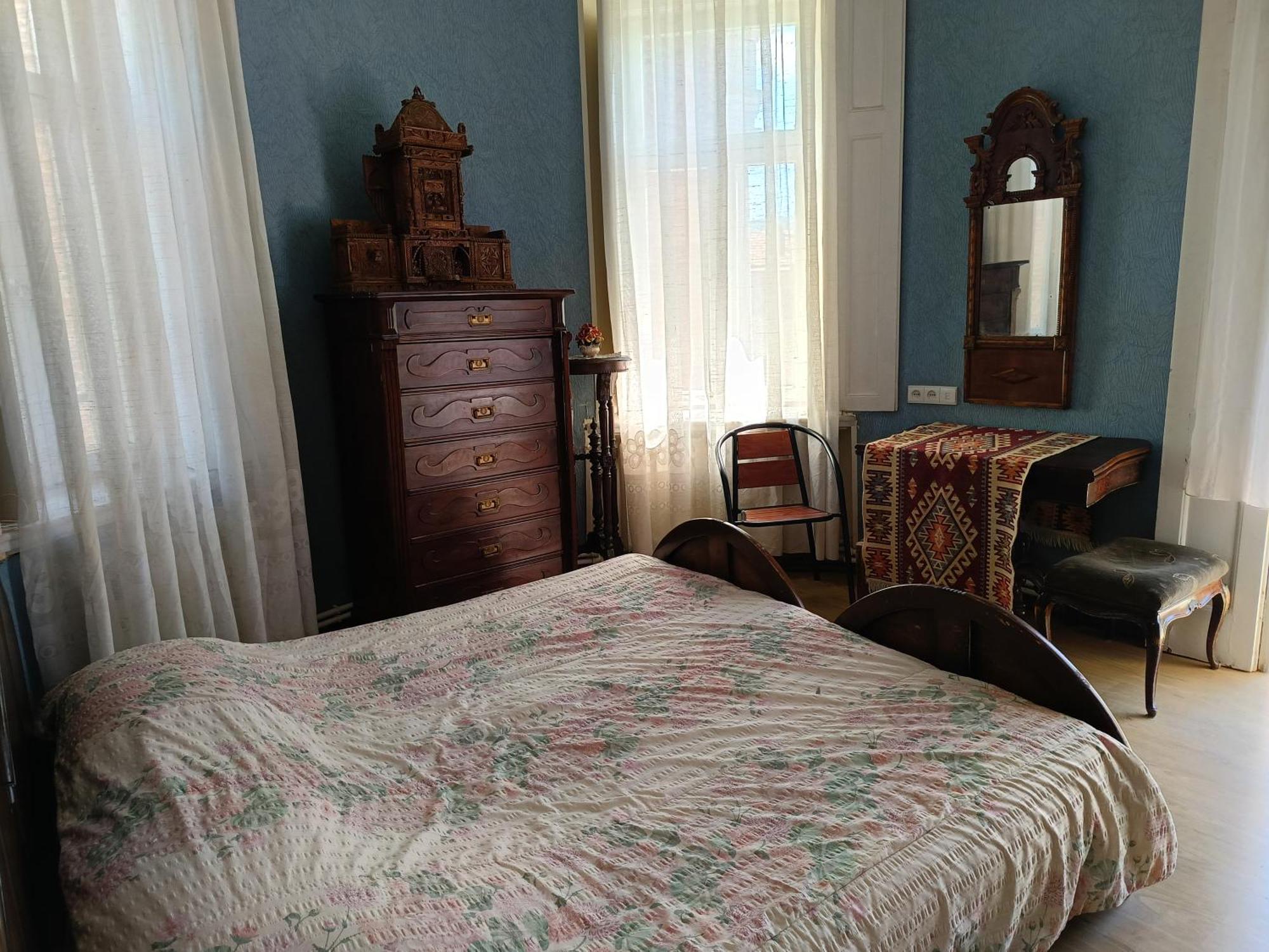 Guest House Irina Tbilisi Buitenkant foto