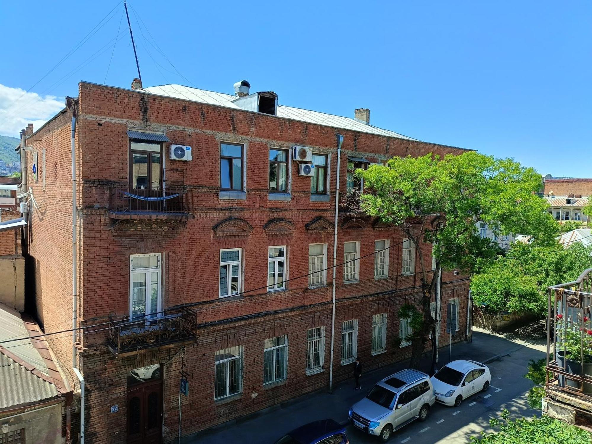 Guest House Irina Tbilisi Buitenkant foto