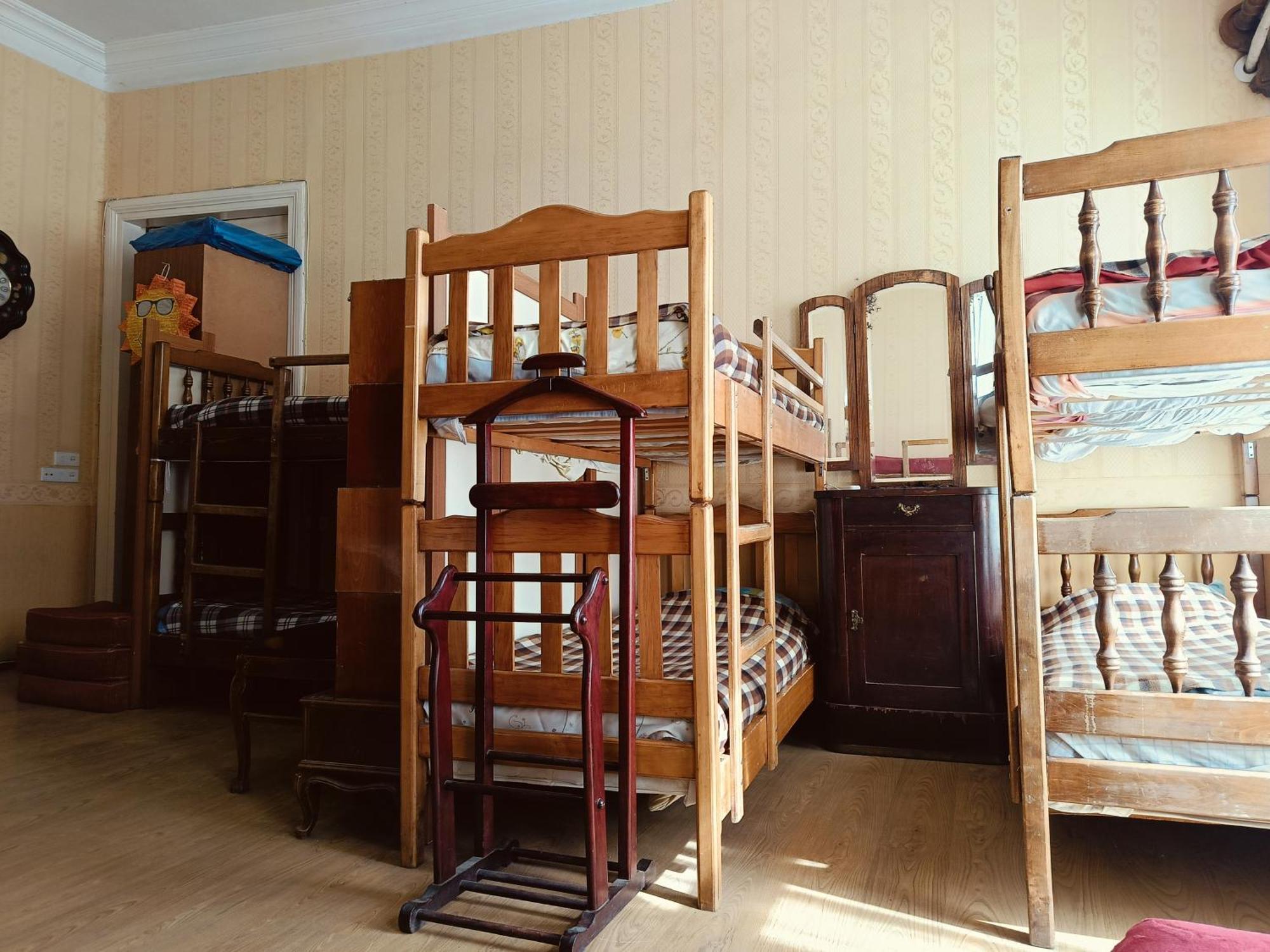Guest House Irina Tbilisi Buitenkant foto